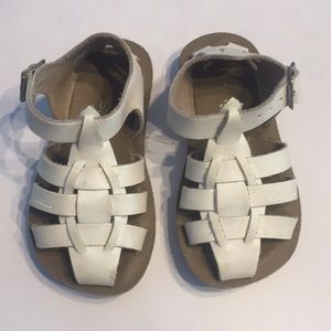 Sun San white sandals size 6 toddler VGUC
